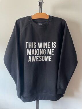 NEW Brunette The Label This Wine Is Making Me Awesome M/L Medium Large Oversized